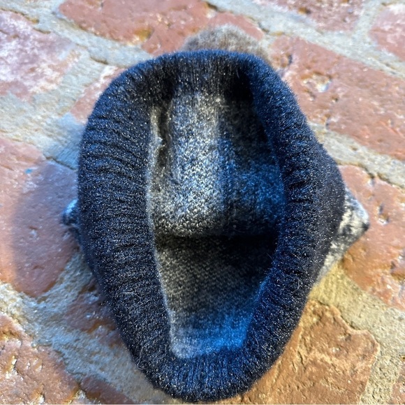 Muk Luk's Women's Fur Pom Beanie Winter Cuff Hat Pom Pom Fairy Dust Glitter GRAY - Picture 11 of 14